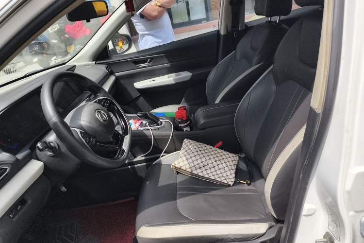 Used Dongfeng Aeolus E70 2022 500 Ultra-Enjoyment Edition Left Front Seat