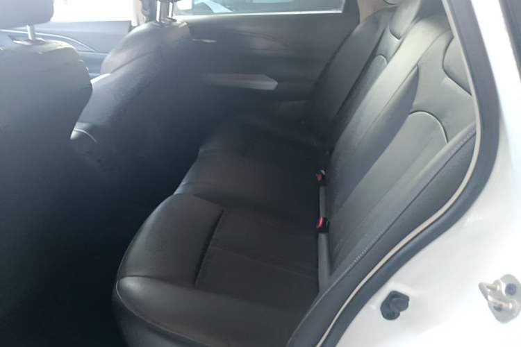 Used Dongfeng Aeolus E70 2022 500 Ultra-Enjoyment Edition Left Rear Seat