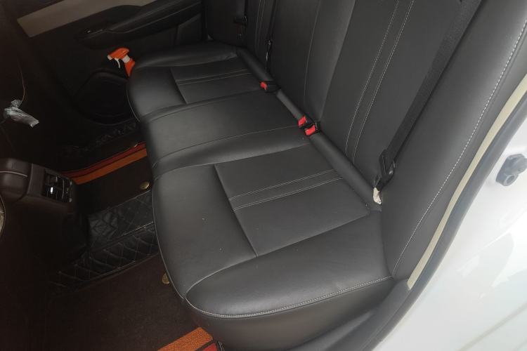Used Dongfeng Aeolus E70 2022 500 Ultra-Enjoyment Edition Left Rear Seat