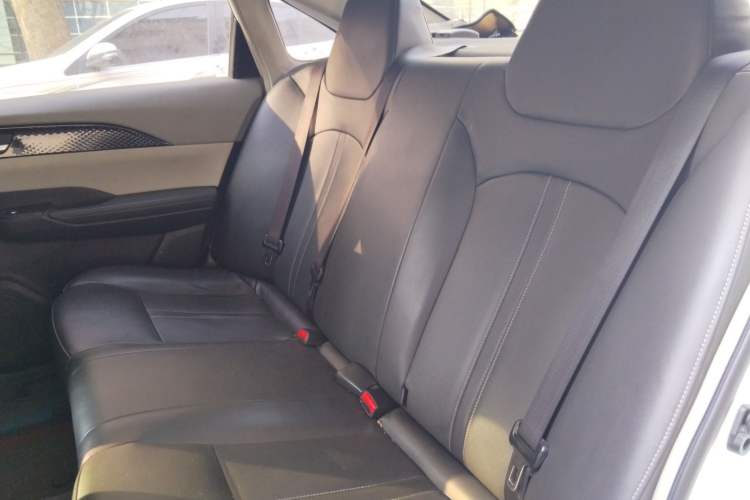 Used Dongfeng Aeolus E70 2022 500 Ultra-Enjoyment Edition Left Rear Seat