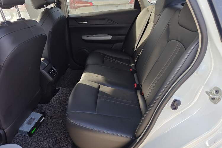Used Dongfeng Aeolus E70 2022 500 Ultra-Enjoyment Edition Left Rear Seat