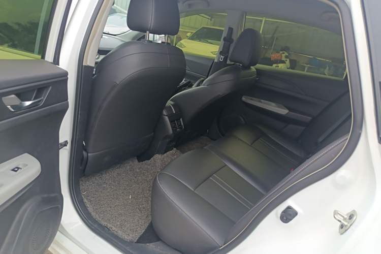 Used Dongfeng Aeolus E70 2022 500 Ultra-Enjoyment Edition Left Rear Seat