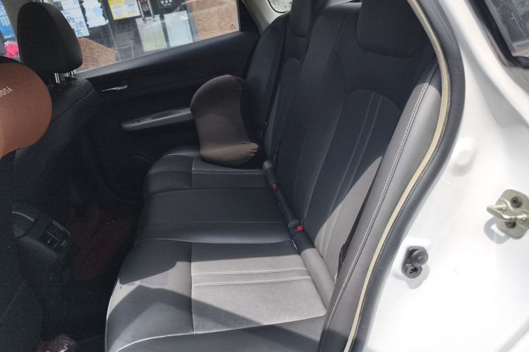 Used Dongfeng Aeolus E70 2022 500 Ultra-Enjoyment Edition Left Rear Seat