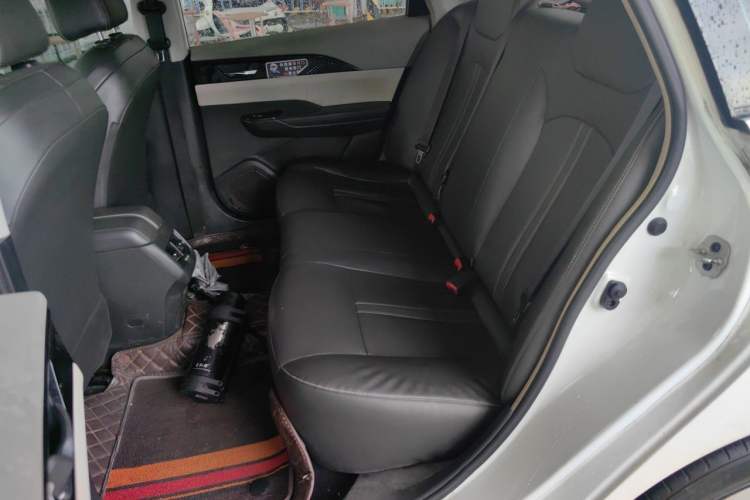 Used Dongfeng Aeolus E70 2022 500 Ultra-Enjoyment Edition Left Rear Seat