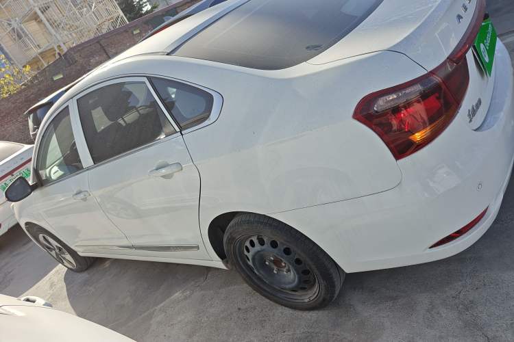 Used Dongfeng Aeolus E70 2022 500 Ultra-Enjoyment Edition Left Side
