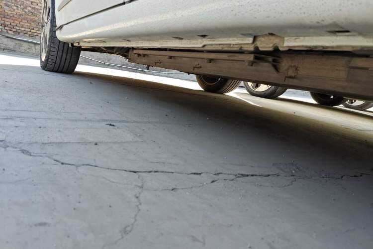 Used Dongfeng Aeolus E70 2022 500 Ultra-Enjoyment Edition Left Side Sill