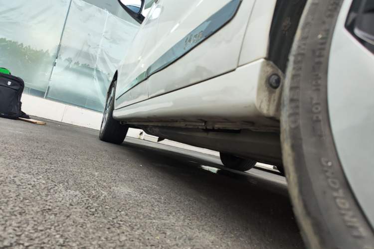 Used Dongfeng Aeolus E70 2022 500 Ultra-Enjoyment Edition Left Side Sill