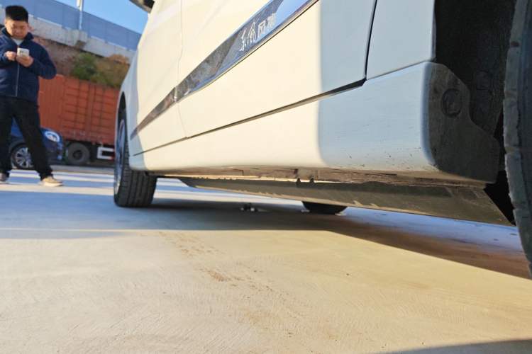 Used Dongfeng Aeolus E70 2022 500 Ultra-Enjoyment Edition Left Side Sill