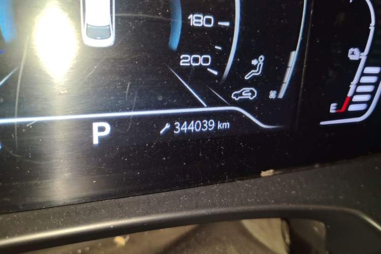 Used Dongfeng Aeolus E70 2022 500 Ultra-Enjoyment Edition Odometer Close Up