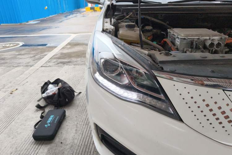 Used Dongfeng Aeolus E70 2022 500 Ultra-Enjoyment Edition Right Front Headlight