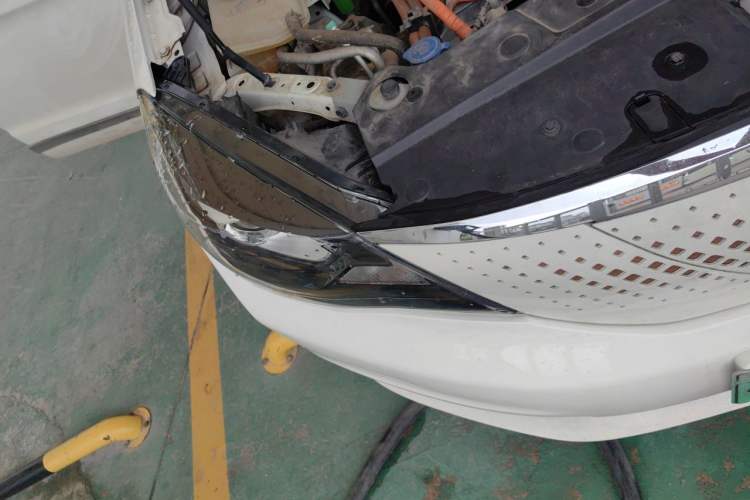 Used Dongfeng Aeolus E70 2022 500 Ultra-Enjoyment Edition Right Front Headlight