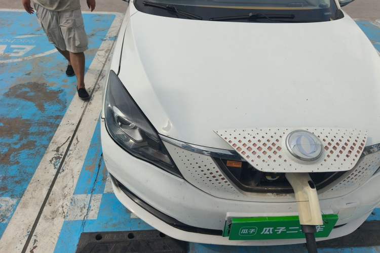 Used Dongfeng Aeolus E70  Right Front Headlight