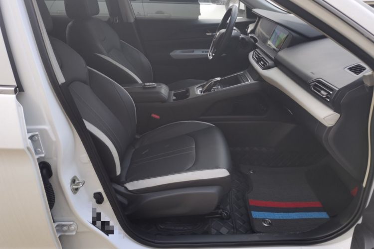 Used Dongfeng Aeolus E70 2022 500 Ultra-Enjoyment Edition Right Front Seat