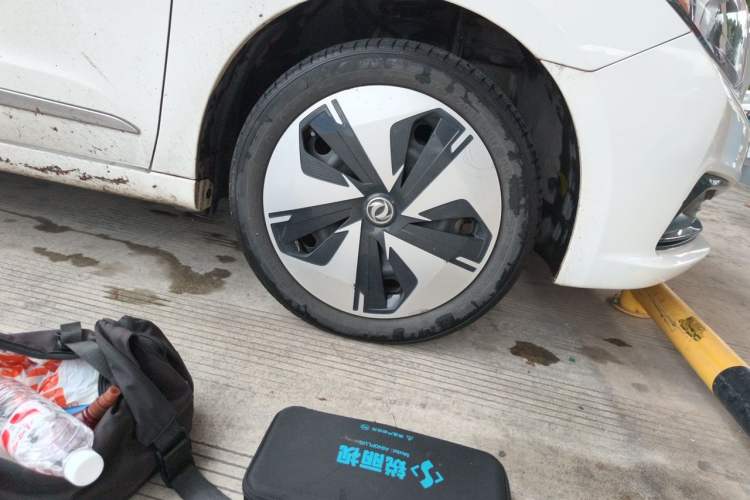 Used Dongfeng Aeolus E70 2022 500 Ultra-Enjoyment Edition Right Front Wheel Hub