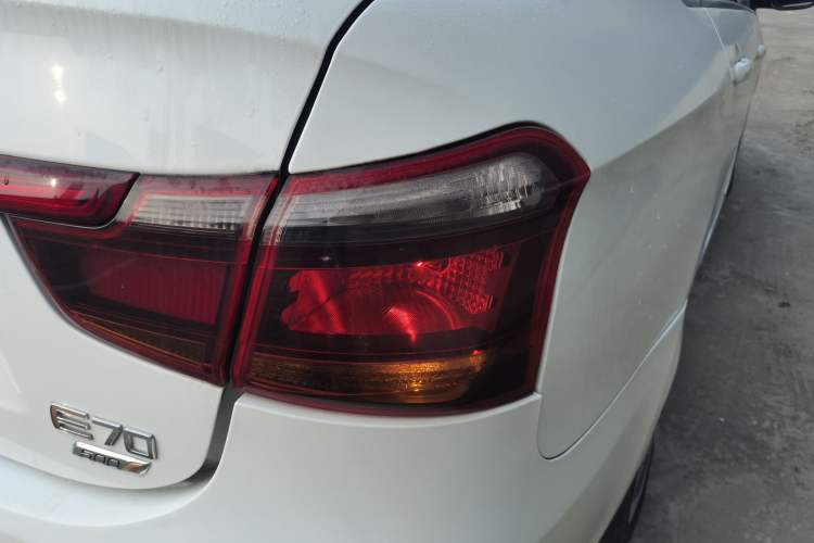 Used Dongfeng Aeolus E70 2022 500 Ultra-Enjoyment Edition Right Rear Taillight