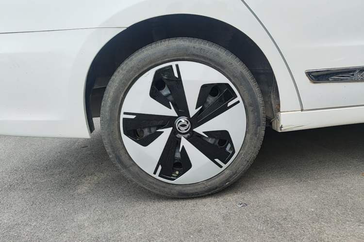 Used Dongfeng Aeolus E70 2022 500 Ultra-Enjoyment Edition Right Rear Wheel Hub