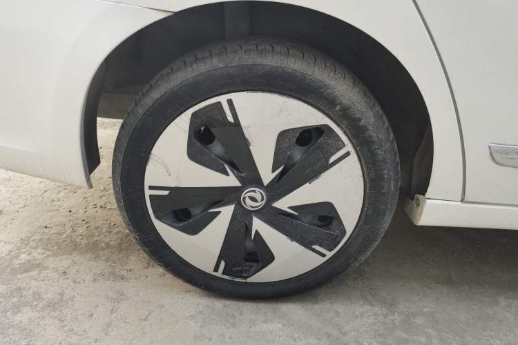 Used Dongfeng Aeolus E70 2022 500 Ultra-Enjoyment Edition Right Rear Wheel Hub