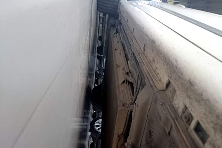 Used Dongfeng Aeolus E70 2022 500 Ultra-Enjoyment Edition Right Side Sill
