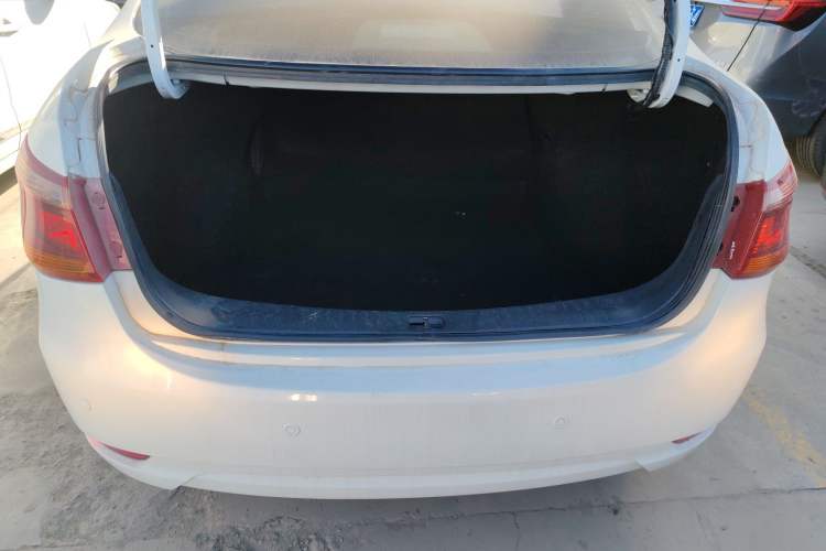 Used Dongfeng Aeolus E70 2022 500 Ultra-Enjoyment Edition Trunk