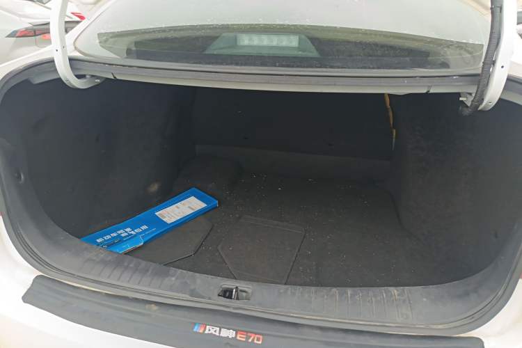 Used Dongfeng Aeolus E70 2022 500 Ultra-Enjoyment Edition Trunk