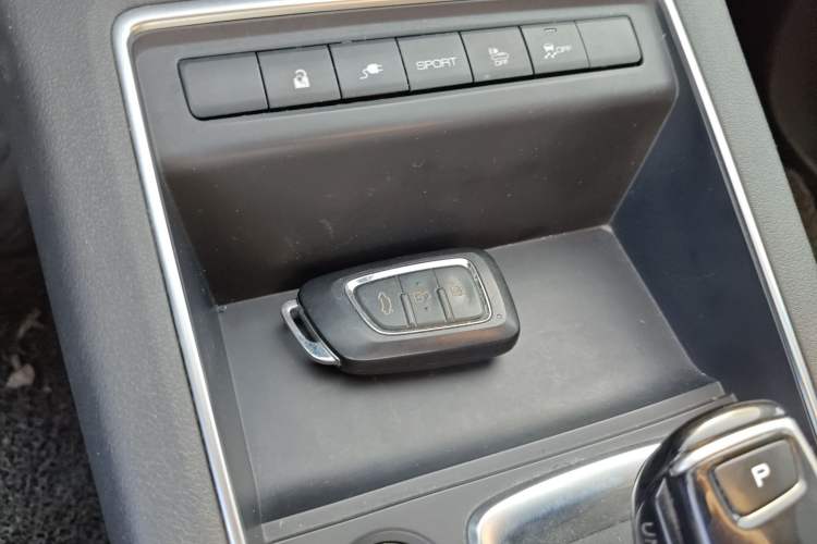 Used Dongfeng Aeolus E70 2022 500 Ultra-Enjoyment Edition Vehicle Key