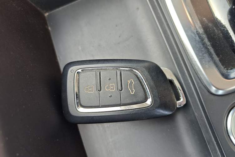 Used Dongfeng Aeolus E70 2022 500 Ultra-Enjoyment Edition Vehicle Key