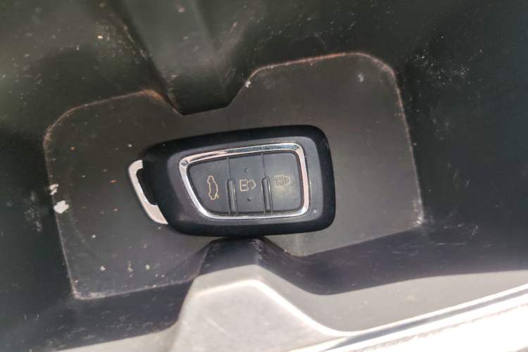 Used Dongfeng Aeolus E70 2022 500 Ultra-Enjoyment Edition Vehicle Key