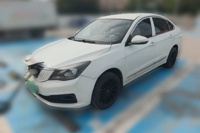 Used Dongfeng Aeolus E70 Dongfeng Fengshen E70 2022, all-electric, 5 seats, 48.44 kWh battery