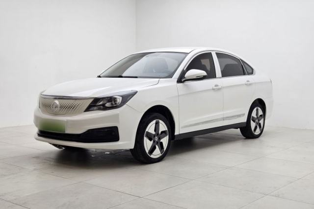Used Dongfeng Aeolus E70 2023 400H Battery-Swap Rental Version