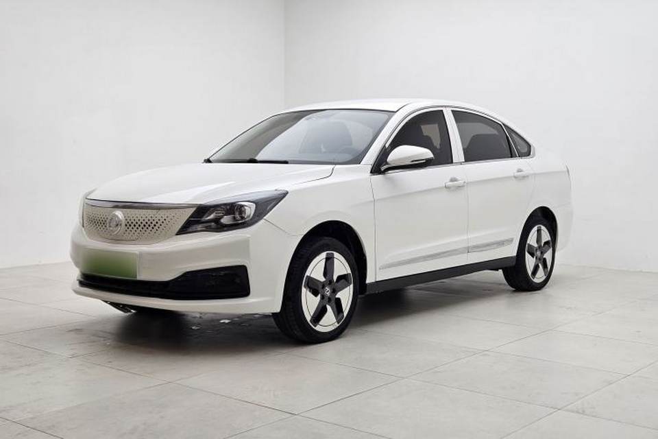 Dongfeng Aeolus E70 2023