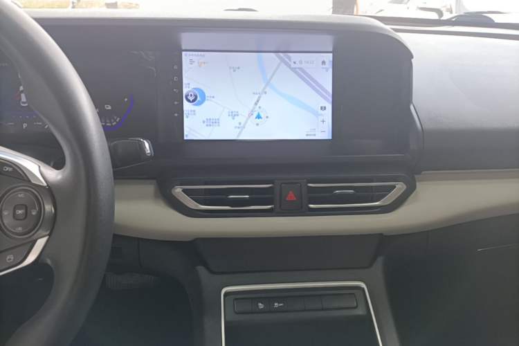 Used Dongfeng Aeolus E70 2023 400H Battery-Swap Rental Version Audio And AC Panel
