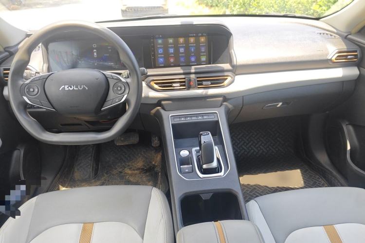 Used Dongfeng Aeolus E70 2023 Revised PRO Smart Drive Version Center Console