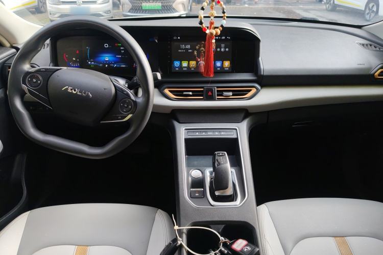 Used Dongfeng Aeolus E70 2023 Revised PRO Smart Drive Version Center Console