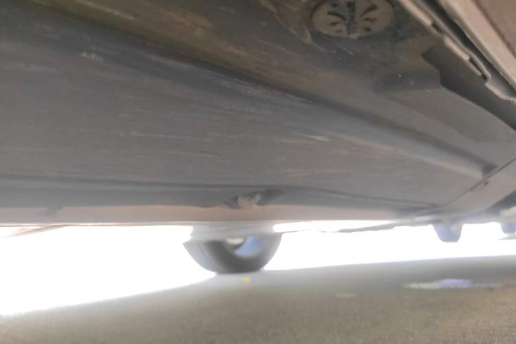 Used Dongfeng Aeolus E70 2023 PRO Comfort Edition Chassis Front Right