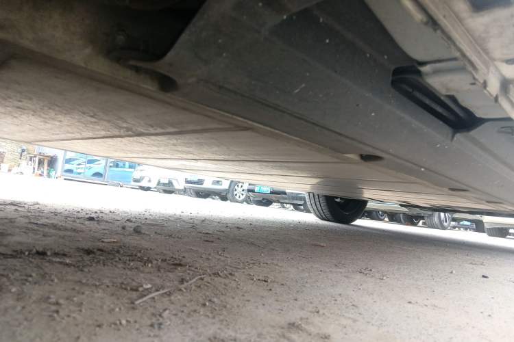 Used Dongfeng Aeolus E70 2023 PRO Smart Drive Edition Chassis Rear Right
