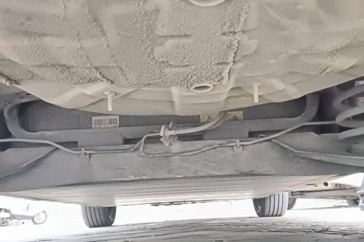 Used Dongfeng Aeolus E70 2023 400H Battery-Swap Rental Version Chassis Rear
