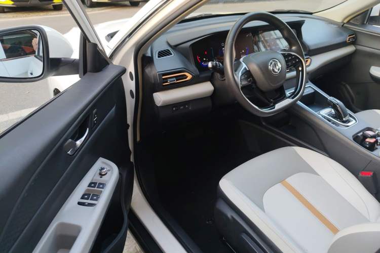 Used Dongfeng Aeolus E70 2023 Revised PRO Smart Drive Version Driver Seat