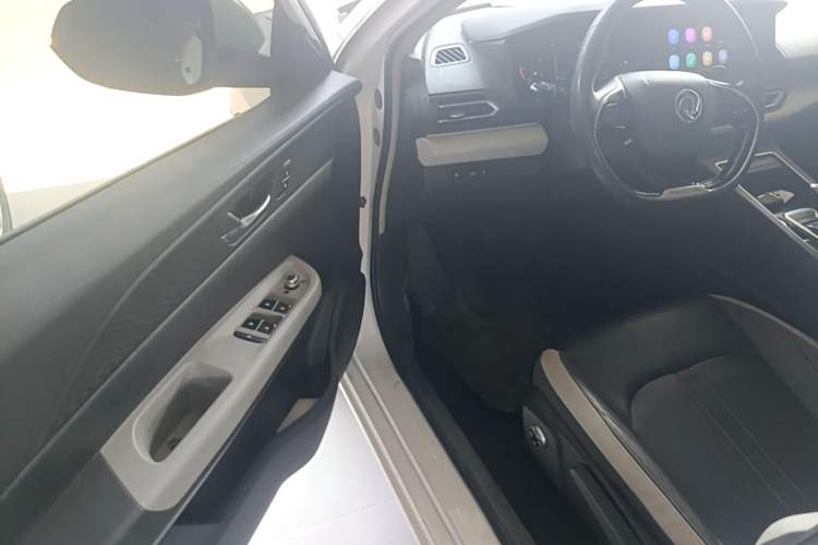 Used Dongfeng Aeolus E70 2023 360H Battery-Swap Version Driver Seat