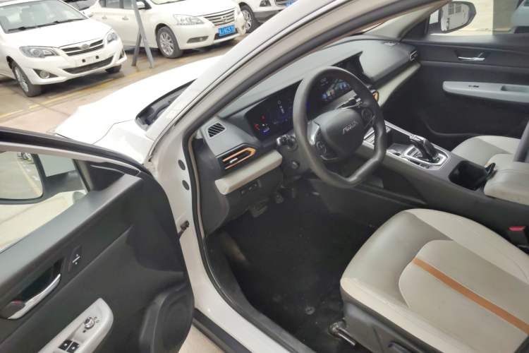 Used Dongfeng Aeolus E70 2023 Revised PRO Smart Drive Version Driver Seat