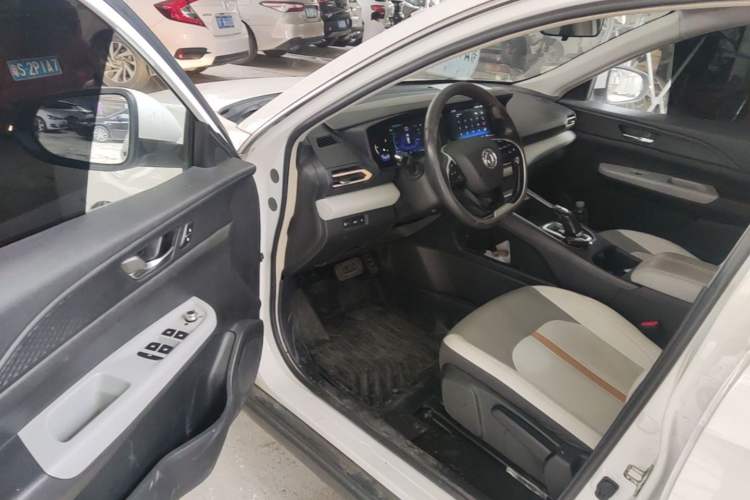 Used Dongfeng Aeolus E70 2023 PRO Comfort Edition Driver Seat