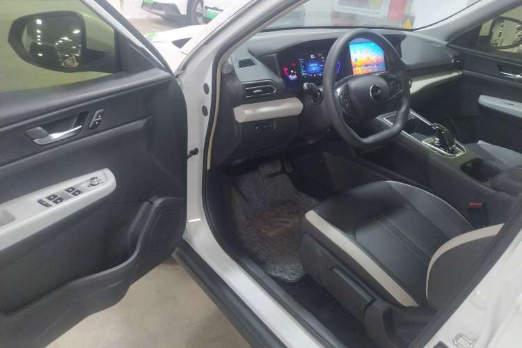 Used Dongfeng Aeolus E70 2023 500 Smart Edition Lithium Iron Phosphate 47.58 kWh Driver Seat
