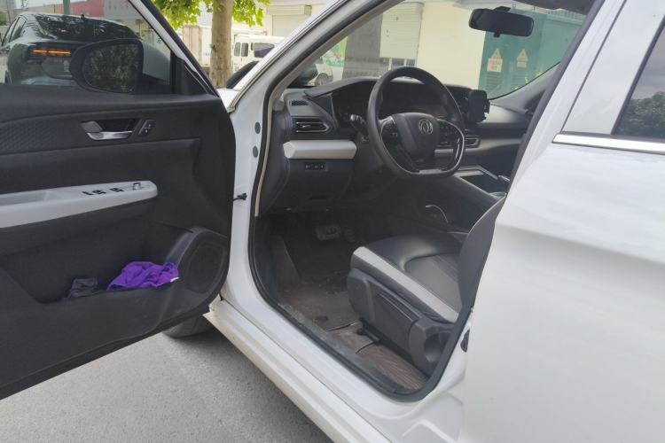 Used Dongfeng Aeolus E70 2023 PRO Comfort Edition Driver Seat