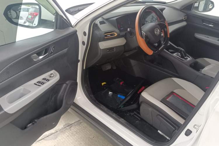Used Dongfeng Aeolus E70 2023 PRO Smart Drive Edition Driver Seat