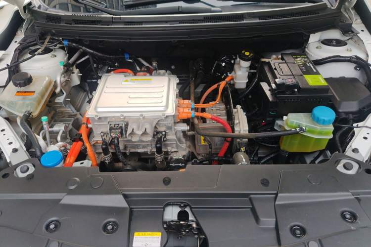 Used Dongfeng Aeolus E70 2023 Revised PRO Smart Drive Version Engine Bay