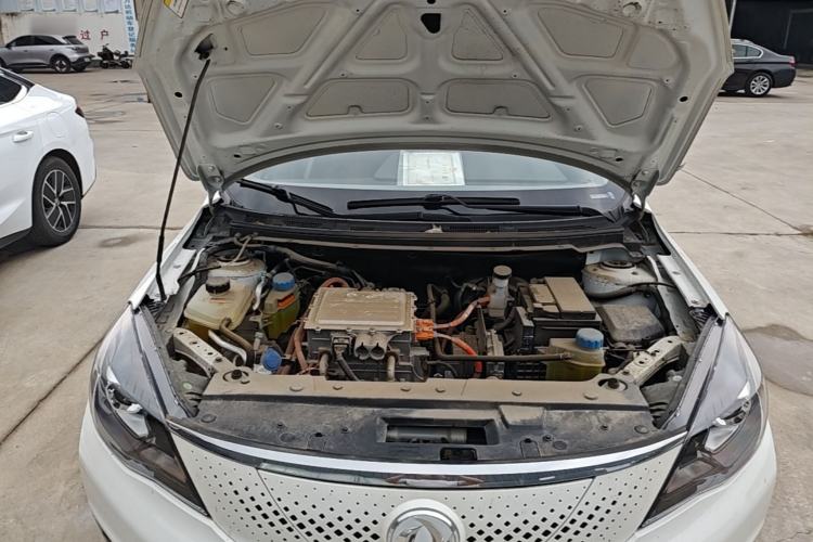 Used Dongfeng Aeolus E70 2023 500 Smart Edition Lithium-Ion Engine Bay