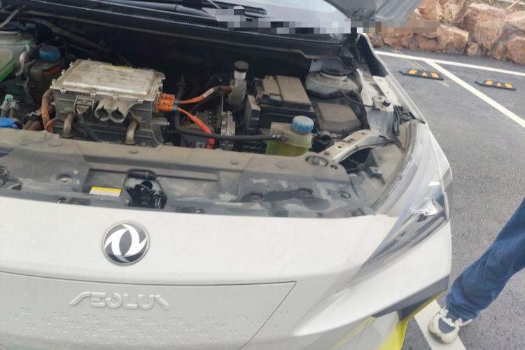 Used Dongfeng Aeolus E70 2023 PRO Comfort Edition Engine Bay Left