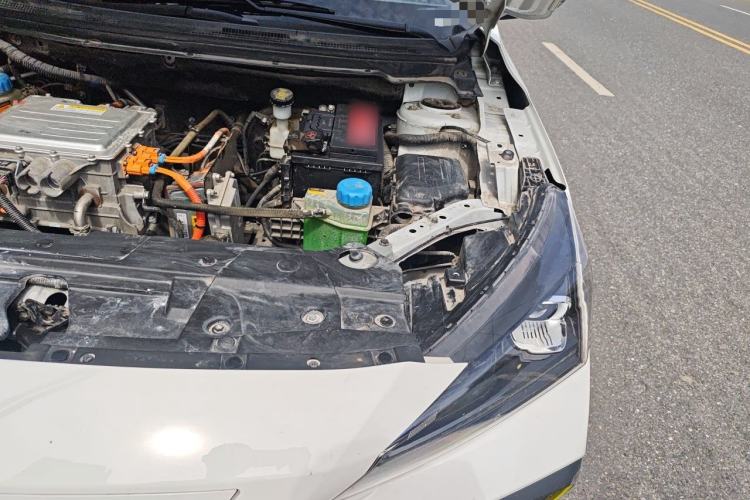 Used Dongfeng Aeolus E70 2023 PRO Comfort Edition Engine Bay Left