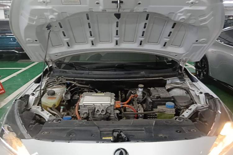 Used Dongfeng Aeolus E70 2023 Revised PRO Smart Drive Version Engine Bay