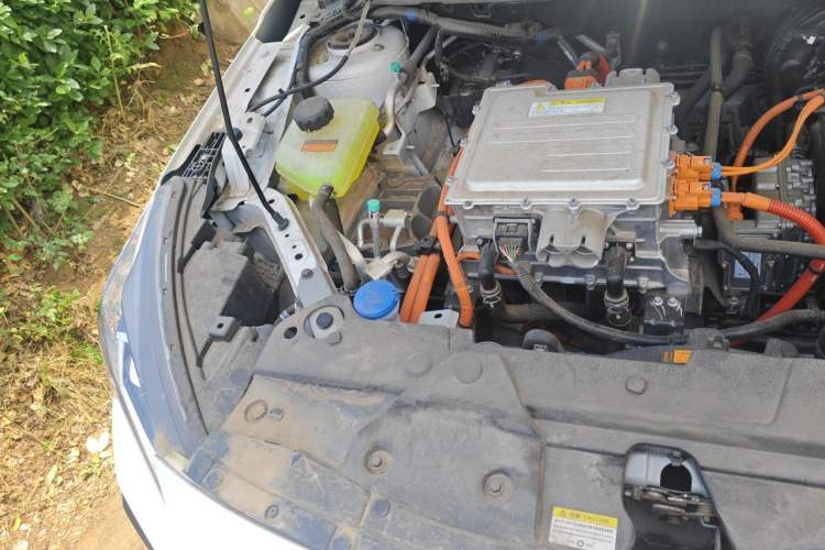Used Dongfeng Aeolus E70 2023 Revised PRO Smart Drive Version Engine Bay Right