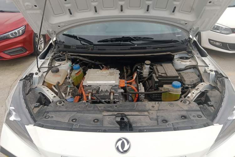 Used Dongfeng Aeolus E70 2023 PRO Smart Drive Edition Engine Bay